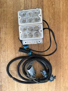 Cirrus SR22 Landing Light and wiring harness for G3, G5 and G6